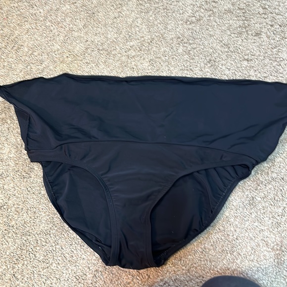 Swim: Women’s ~ Jr’s ~ Two-Piece Swim. - Picture 3 of 12